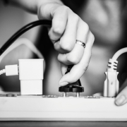 Cómo saber si hay una sobrecarga eléctrica en mi casa